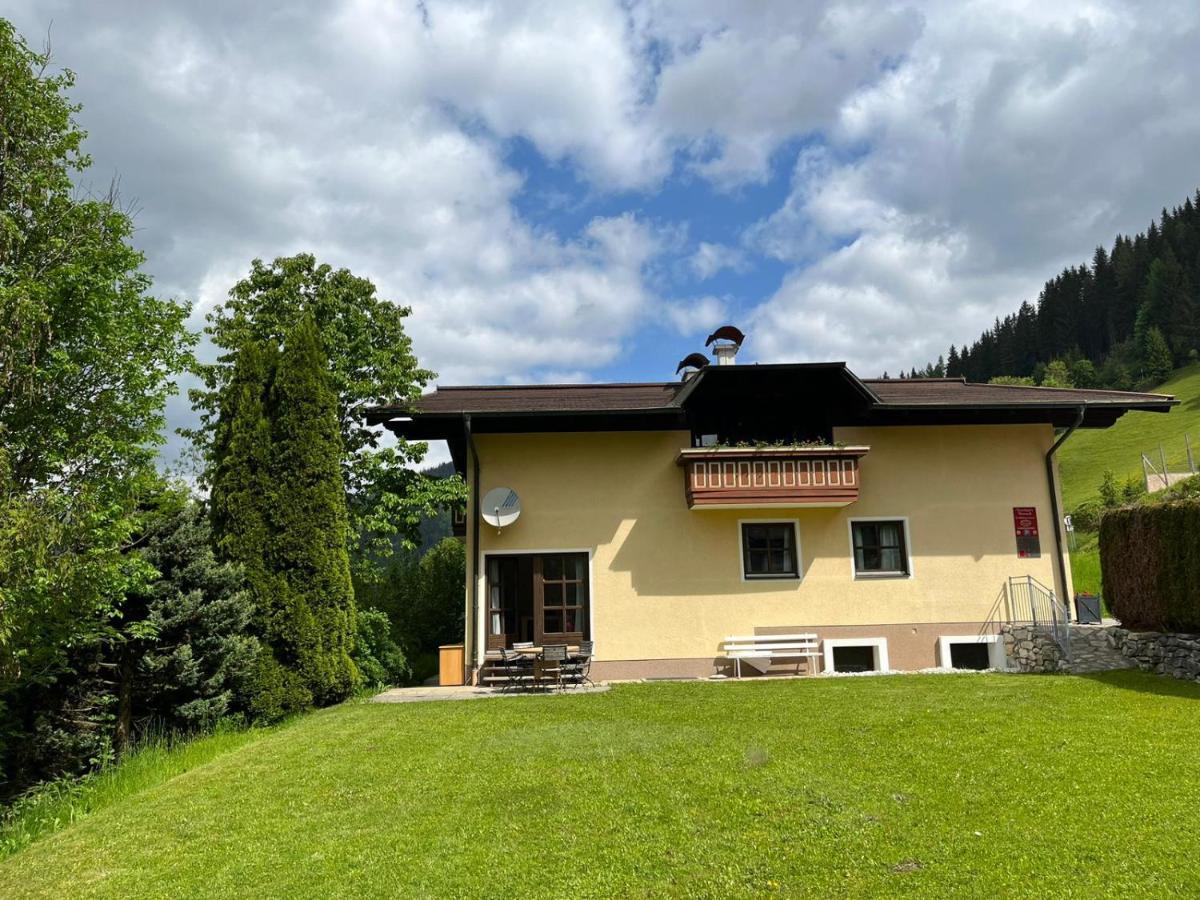 Kesselgrubs Wohlfuehlappartements Eben Im Pongau Exterior foto